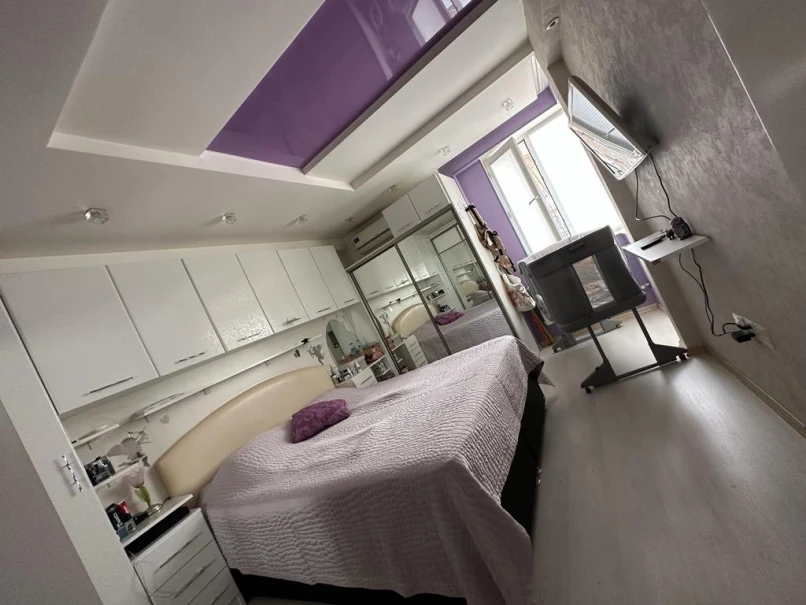 Satılır yeni tikili 2 otaqlı 66 m², İnşaatçılar m.-1