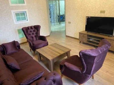 İcarə yeni tikili 2 otaqlı 80 m²,  Xətai-1