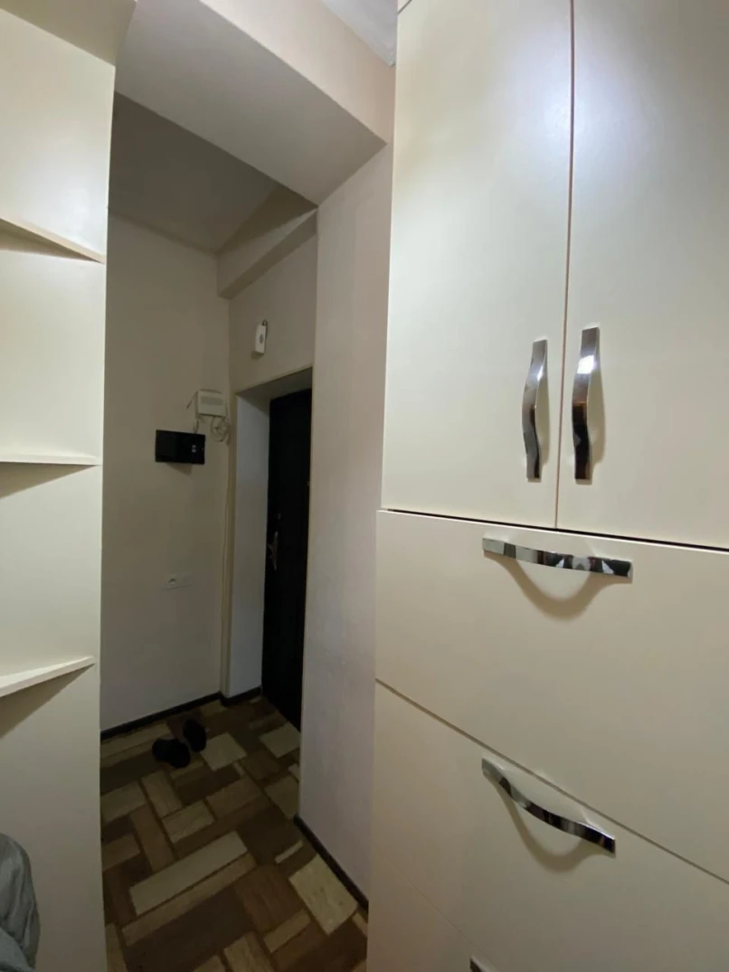 İcarə yeni tikili 3 otaqlı 85 m²,  İnşaatçılar m.-1