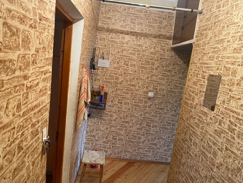 Satılır yeni tikili 2 otaqlı 40 m², İnşaatçılar m.-1