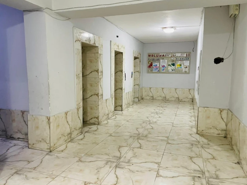 Satılır yeni tikili 2 otaqlı 60 m², İnşaatçılar m.-1