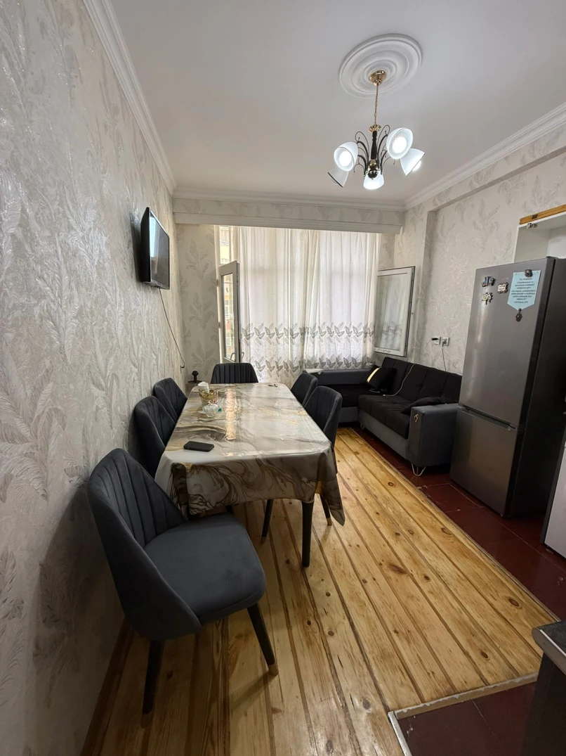 Satılır yeni tikili 3 otaqlı 75 m²,  İnşaatçılar m.-1