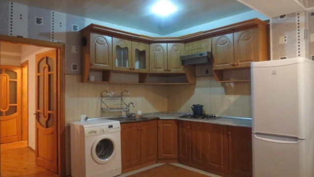 Satılır yeni tikili 2 otaqlı 61 m², İnşaatçılar m.-1