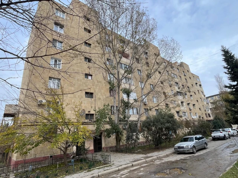 Satılır köhnə tikili 1 otaqlı 56 m²,  Bakıxanov-1