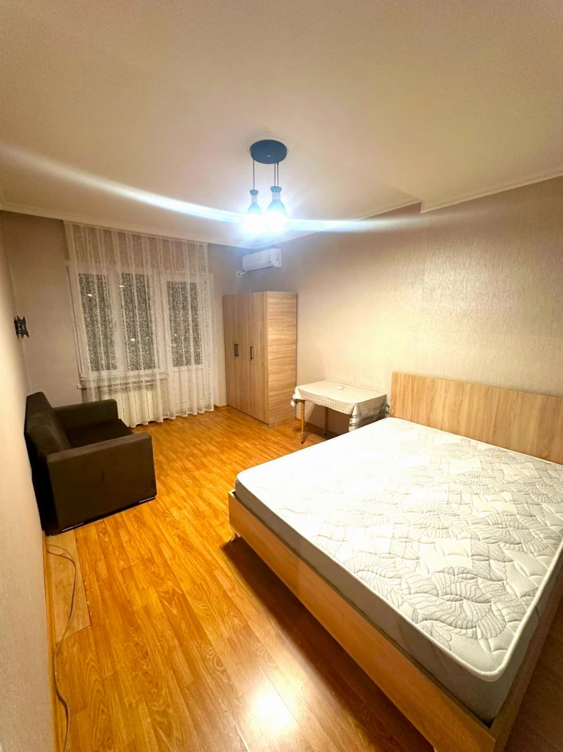 İcarə köhnə tikili 2 otaqlı 40 m², Gənclik m.-1