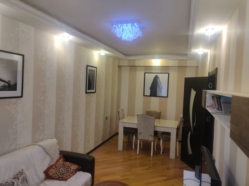 İcarə yeni tikili 2 otaqlı 55 m², Elmlər Akademiyası m.-1