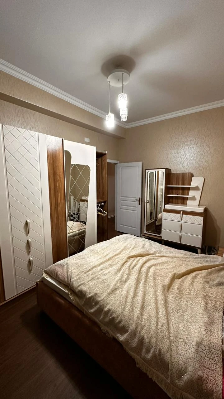 Satılır yeni tikili 2 otaqlı 70 m², Xırdalan-1