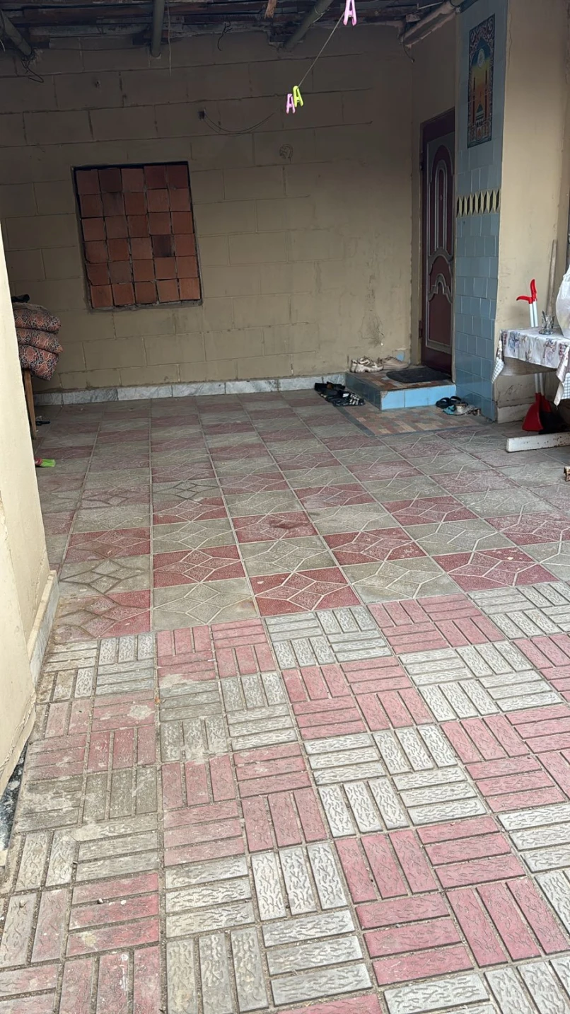 Satılır ev/villa 3 otaqlı 60 m²,  İnşaatçılar m.-1