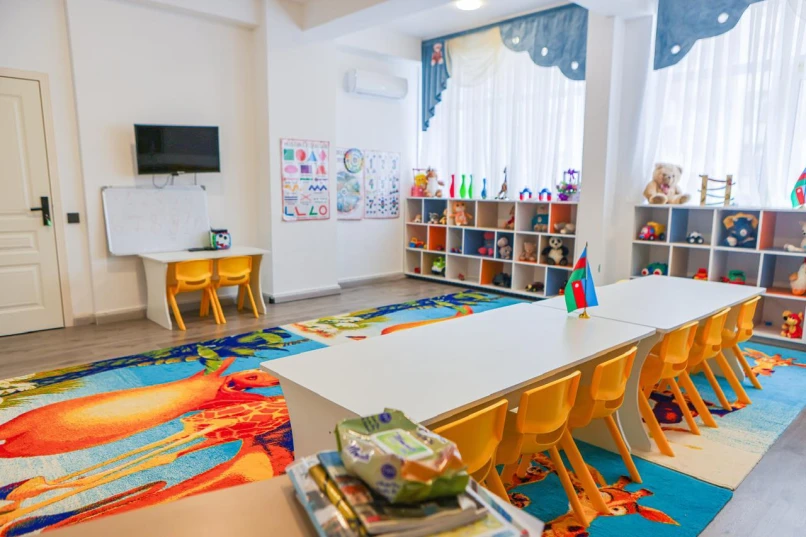 Satılır obyekt 517 m²,  Xalqlar Dostluğu m.-1