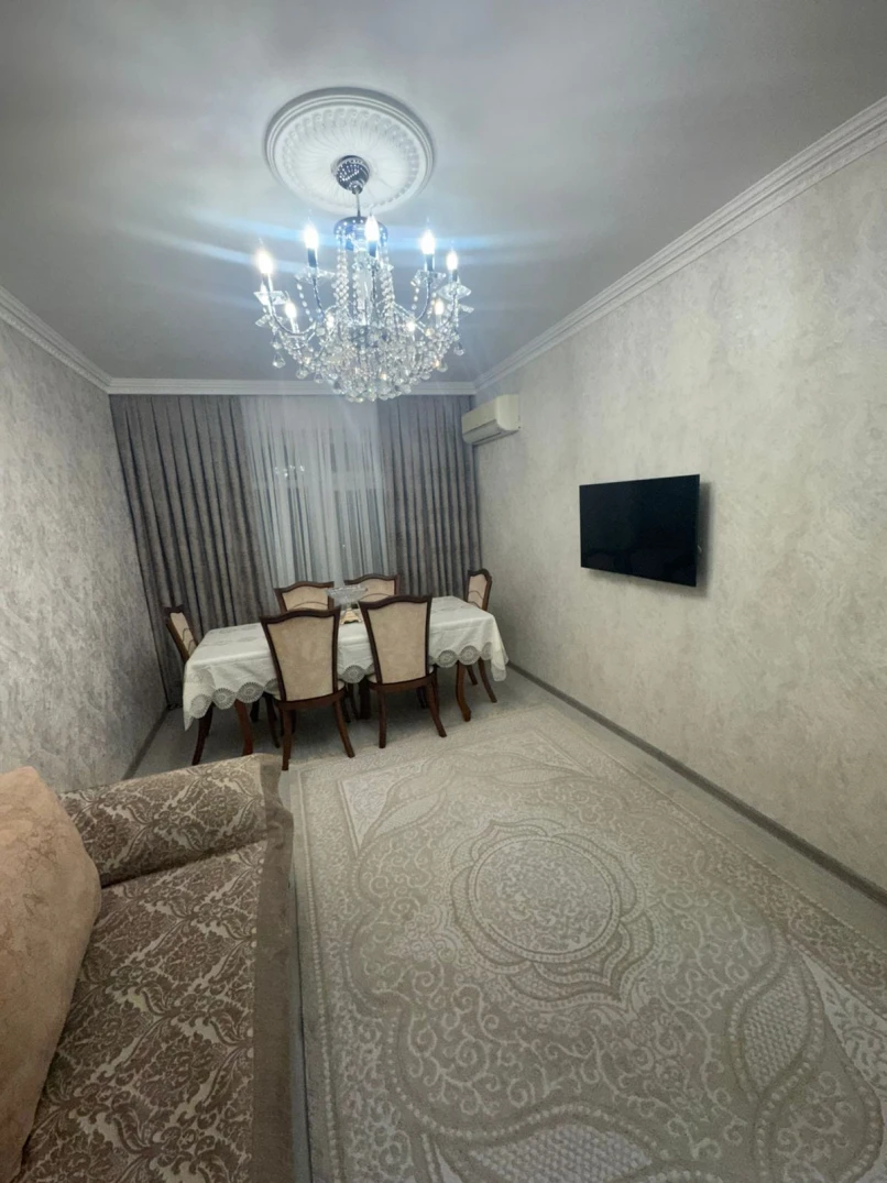 Satılır köhnə tikili 2 otaqlı 60 m², Əhmədli m.-1