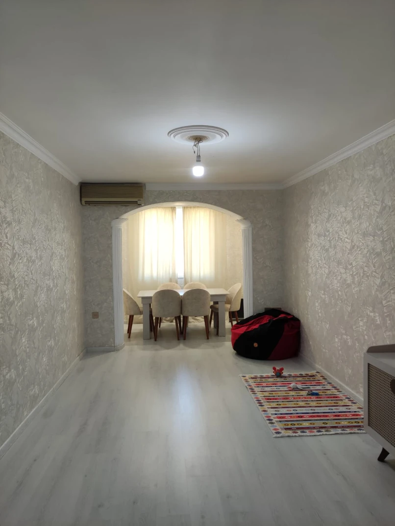 Satılır köhnə tikili 3 otaqlı 72 m², Nəriman Nərimanov m.-1