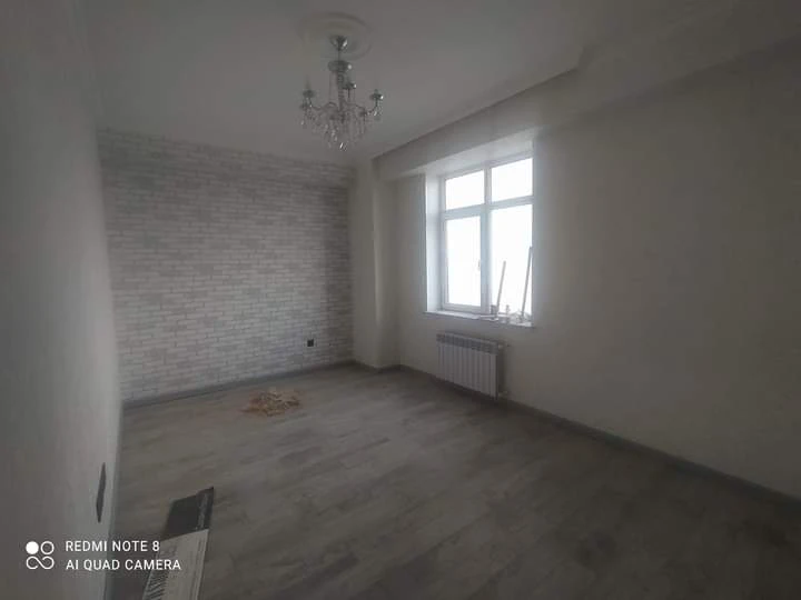 İcarə yeni tikili 3 otaqlı 85 m², İnşaatçılar m.-1