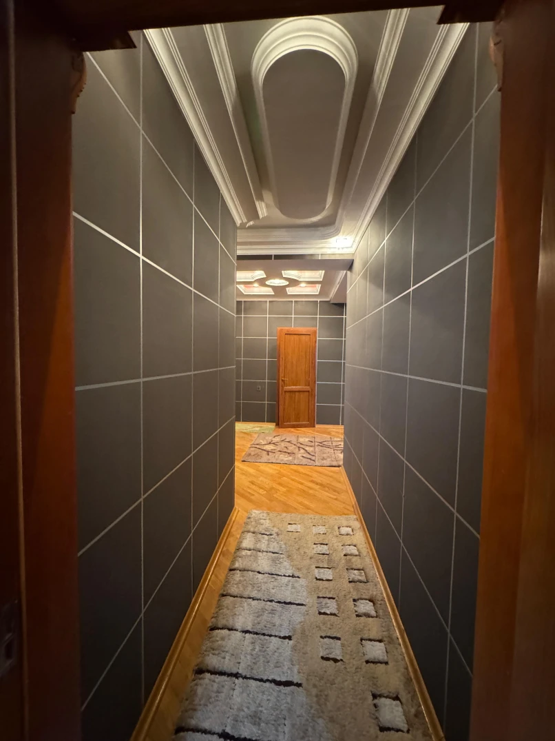 Satılır yeni tikili 2 otaqlı 85 m²,  İnşaatçılar m.-1