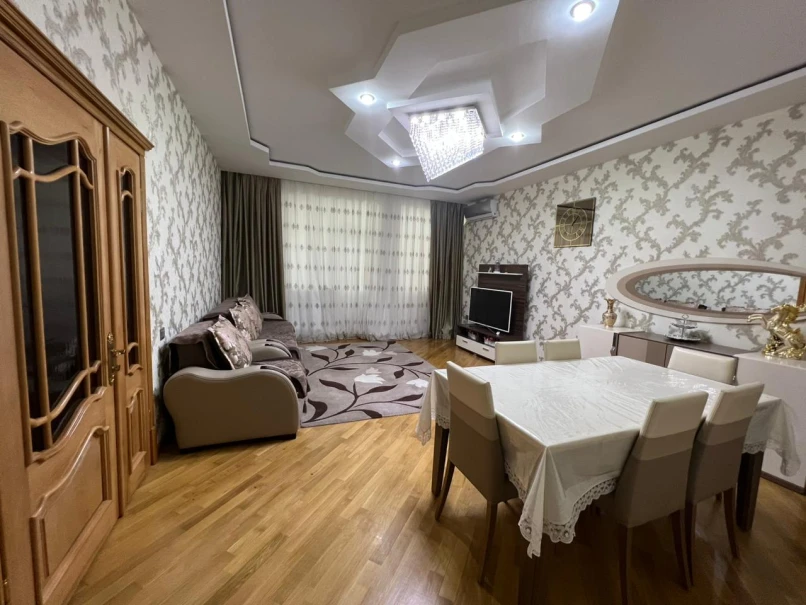 Satılır yeni tikili 3 otaqlı 124 m², Badamdar q.-1