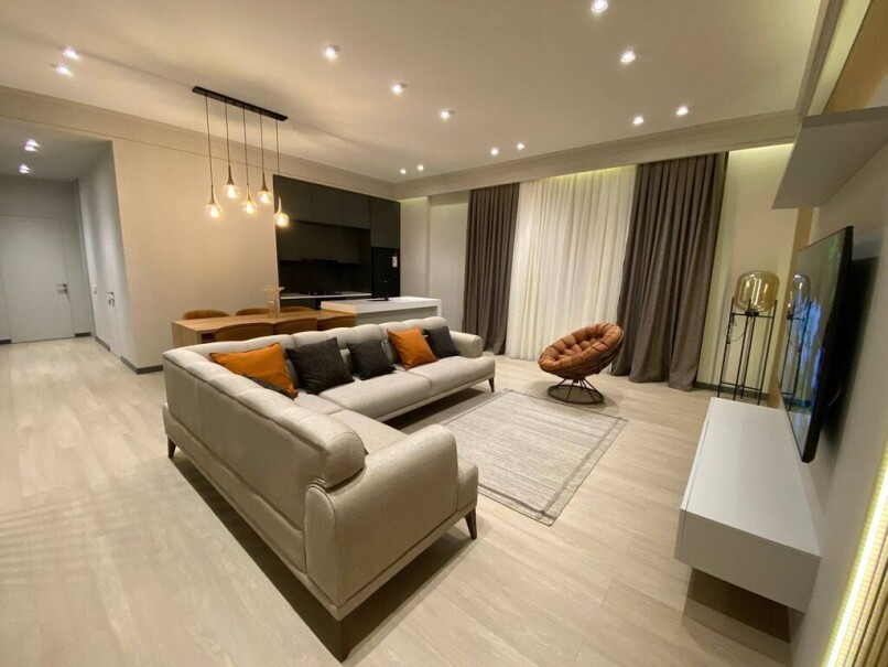 İcarə yeni tikili 3 otaqlı 110 m²,  28 May m.-1