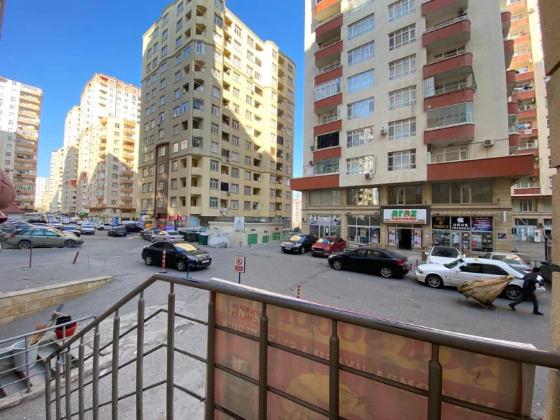 İcarə yeni tikili 2 otaqlı 70 m², İnşaatçılar m.-1