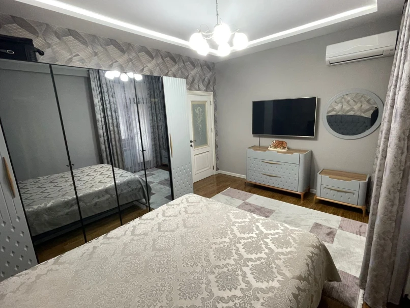 Satılır ev/villa 3 otaqlı 120 m², Azadlıq prospekti m.-1