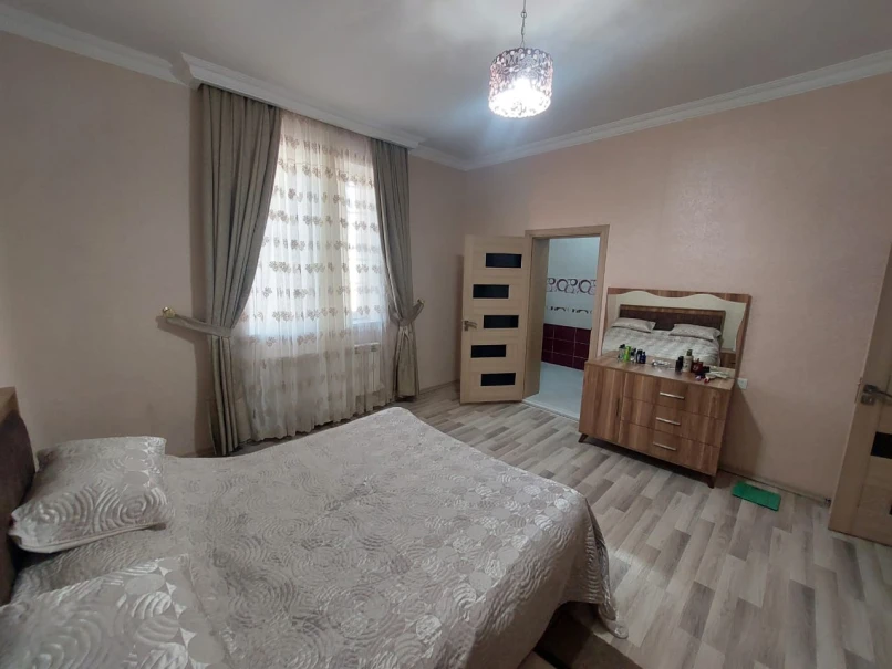 Satılır bağ evi 340 m², Novxanı q.-1