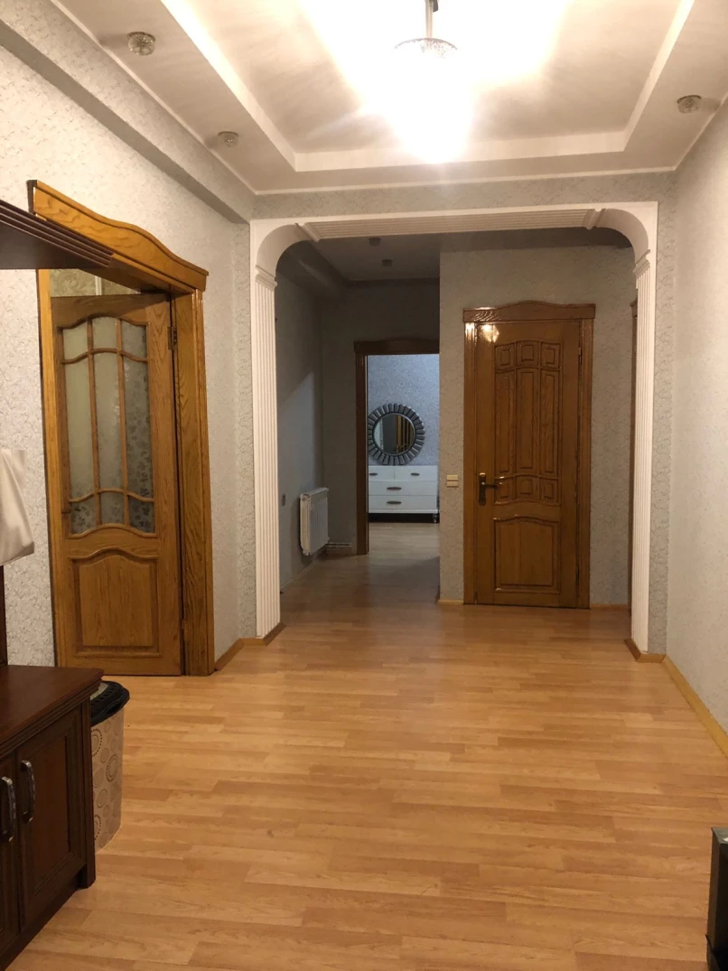 İcarə yeni tikili 3 otaqlı 100 m², Nərimanov r.-1