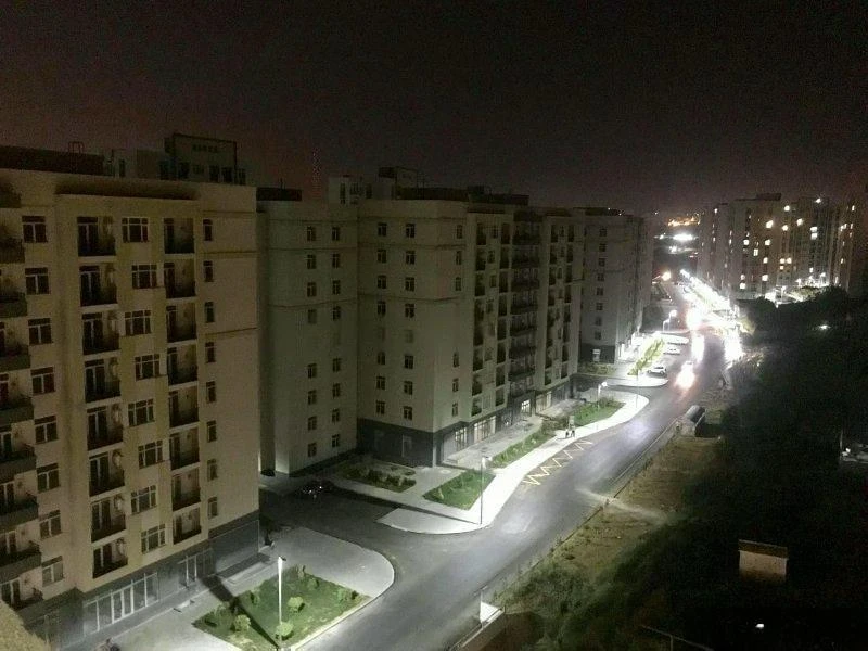 Satılır yeni tikili 2 otaqlı 60 m², İnşaatçılar m.-1