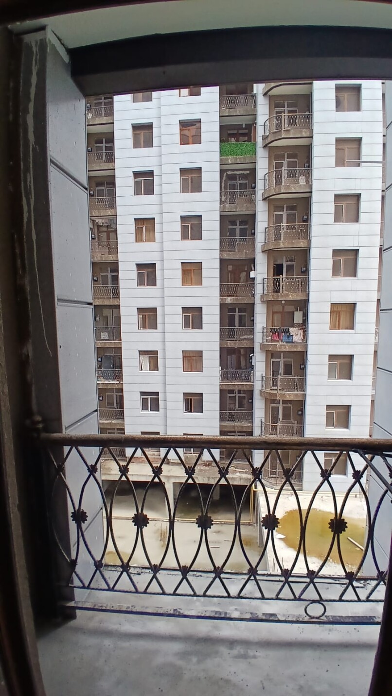 Satılır yeni tikili 2 otaqlı 78 m², İnşaatçılar m.-1 Satılır yeni tikili 2 otaqlı 78 m², İnşaatçılar m.-1