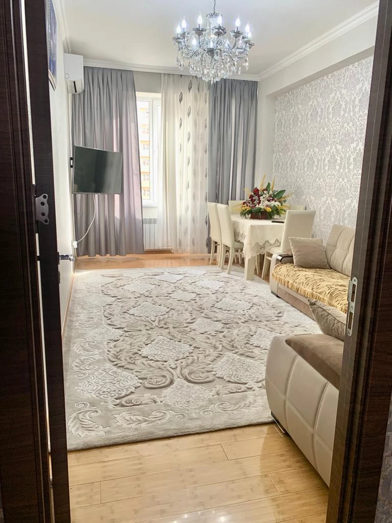Satılır yeni tikili 3 otaqlı 80 m², Bakıxanov q.-1