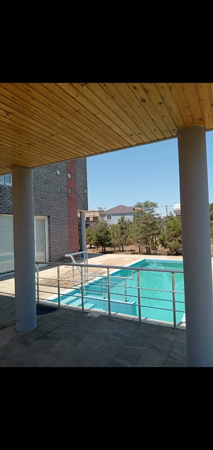 Satılır ev/villa 5 otaqlı 200 m², Şüvəlan q.-1