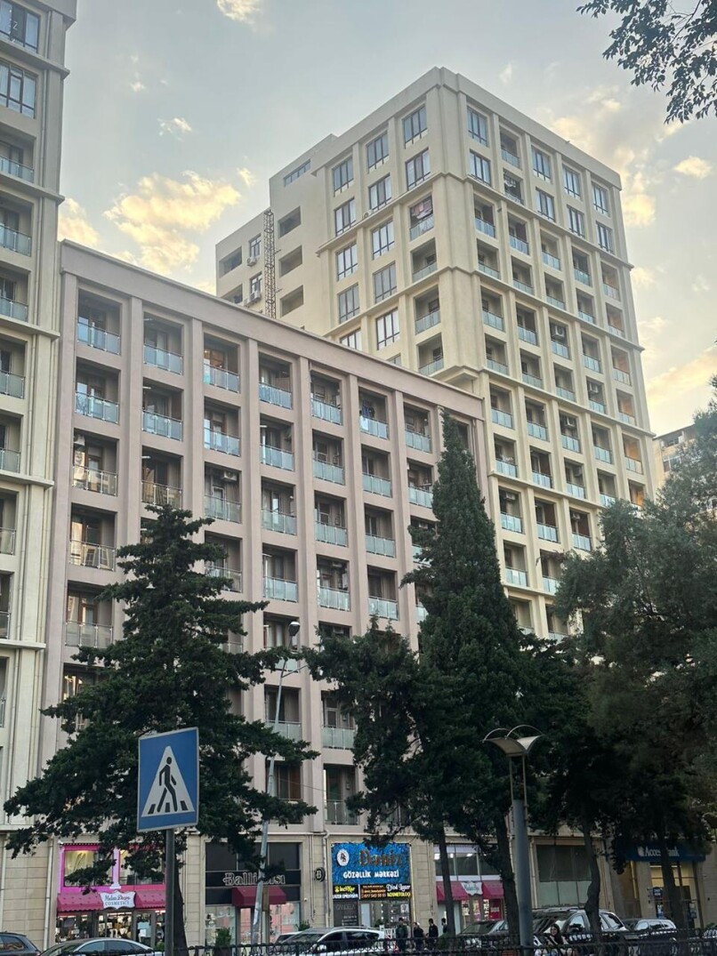 Satılır yeni tikili 3 otaqlı 102 m²,  Bakıxanov-1