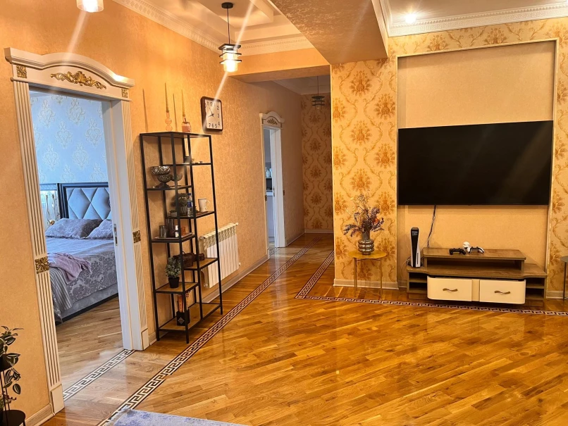 Satılır yeni tikili 3 otaqlı 113 m², Xırdalan-1