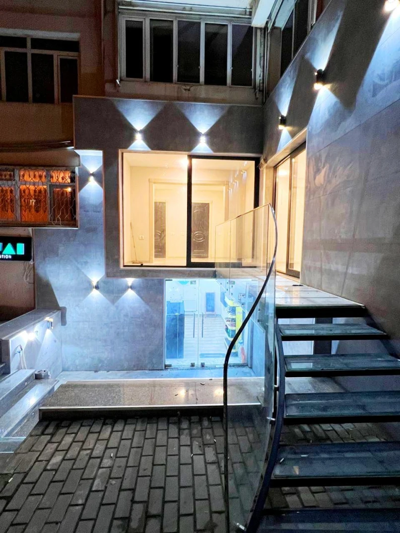 İcarə obyekt 100 m²,  Şah İsmayıl Xətai m.-1