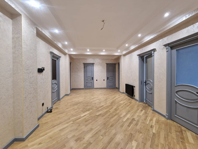 Satılır yeni tikili 4 otaqlı 168 m²,  Nəsimi-1