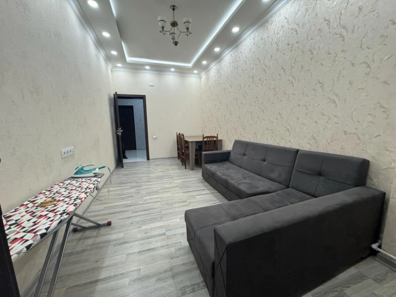 İcarə yeni tikili 2 otaqlı 58 m², İnşaatçılar m.-1