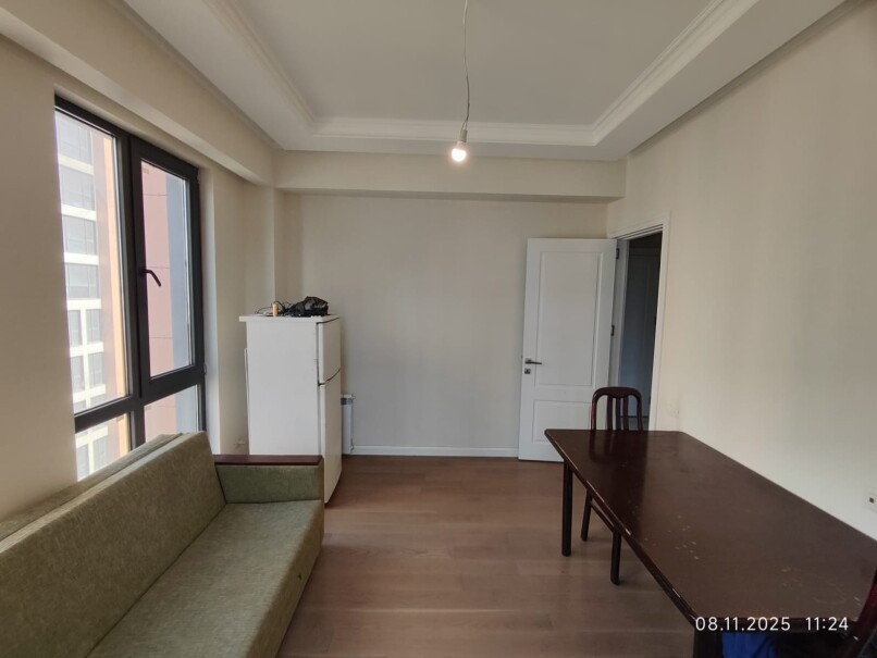 Satılır yeni tikili 2 otaqlı 60 m²,  İnşaatçılar m.-1