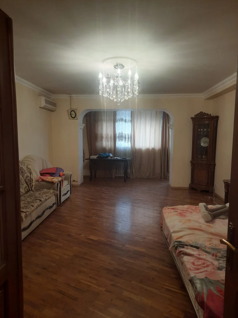 Satılır köhnə tikili 3 otaqlı 87 m², Yeni Yasamal q.-1