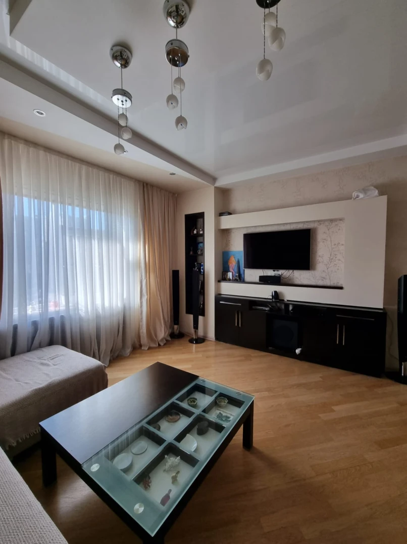 Satılır yeni tikili 4 otaqlı 110 m², Yasamal r.-1