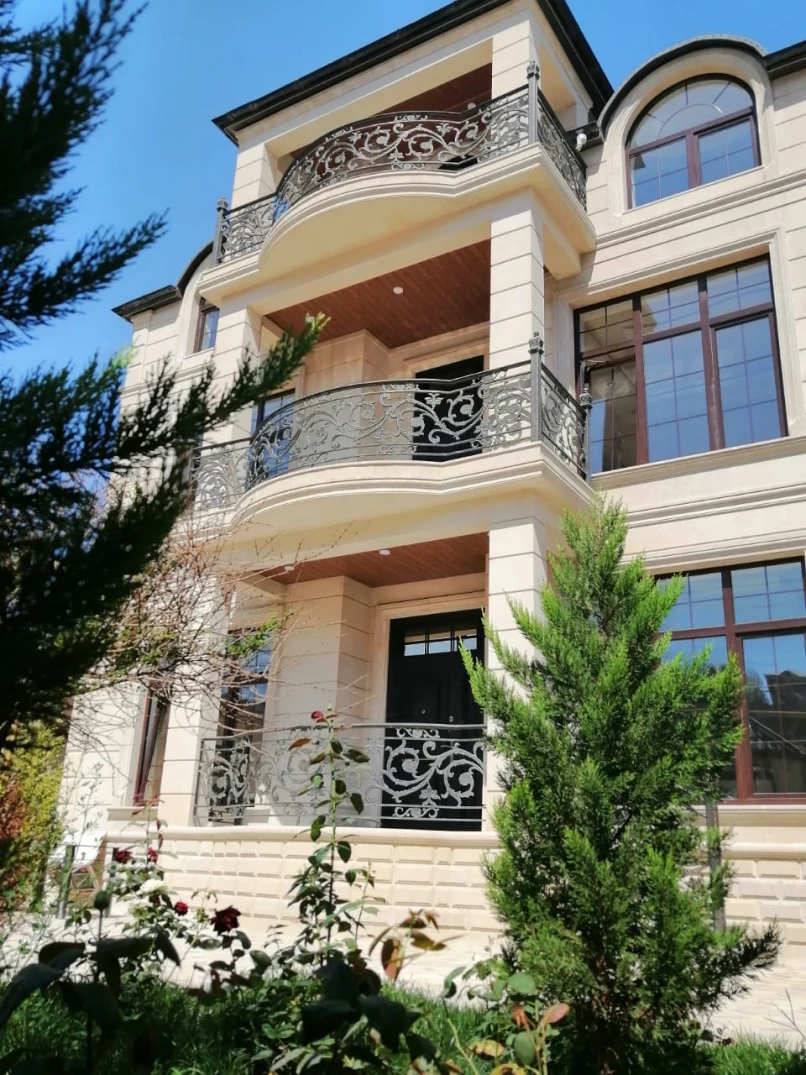 Satılır ev/villa 6 otaqlı 330 m², Qaraçuxur q.-1