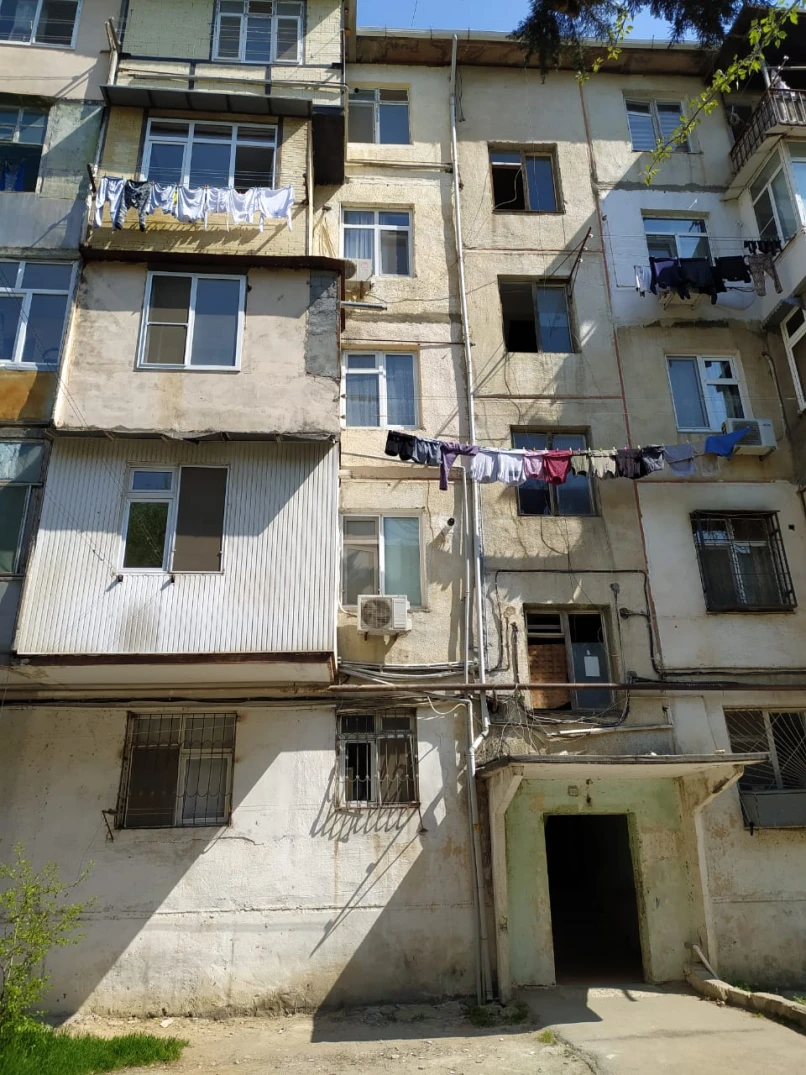 İcarə köhnə tikili 2 otaqlı 45 m², Memar Əcəmi m.-1