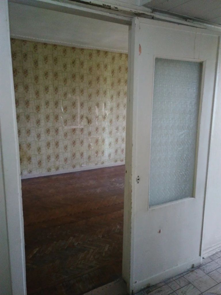 İcarə köhnə tikili 1 otaqlı 33 m², Elmlər Akademiyası m.-1