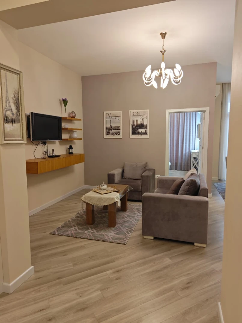 İcarə yeni tikili 2 otaqlı 64 m²,  Şah İsmayıl Xətai m.-1