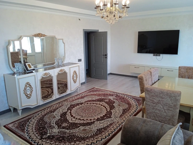 Satılır köhnə tikili 4 otaqlı 100 m²,  Zığ-1
