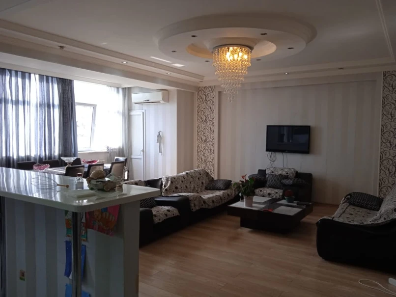 Satılır yeni tikili 115 otaqlı 115 m², Yasamal r.-1