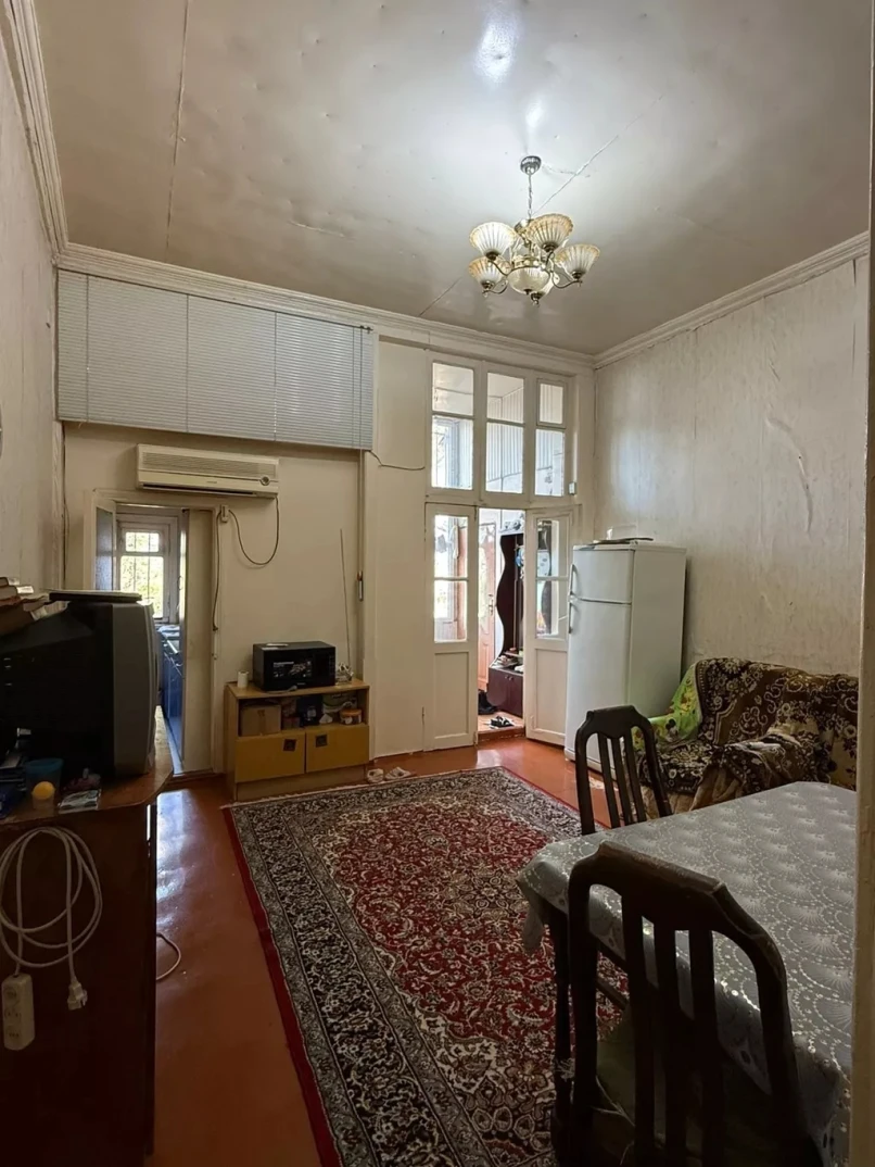 Satılır köhnə tikili 3 otaqlı 70 m², Bayıl q.-1