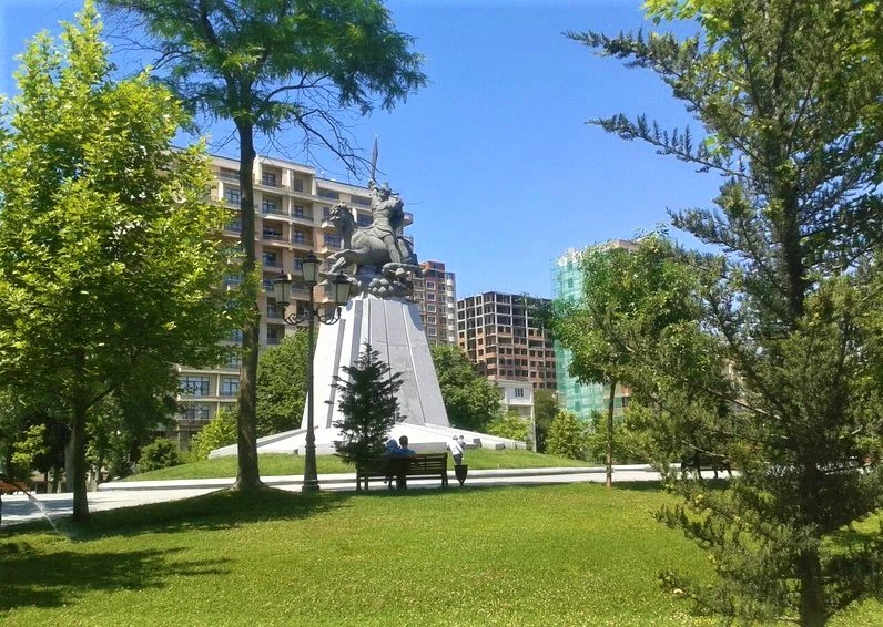 İcarə obyekt 100 m²,  28 May m.-1