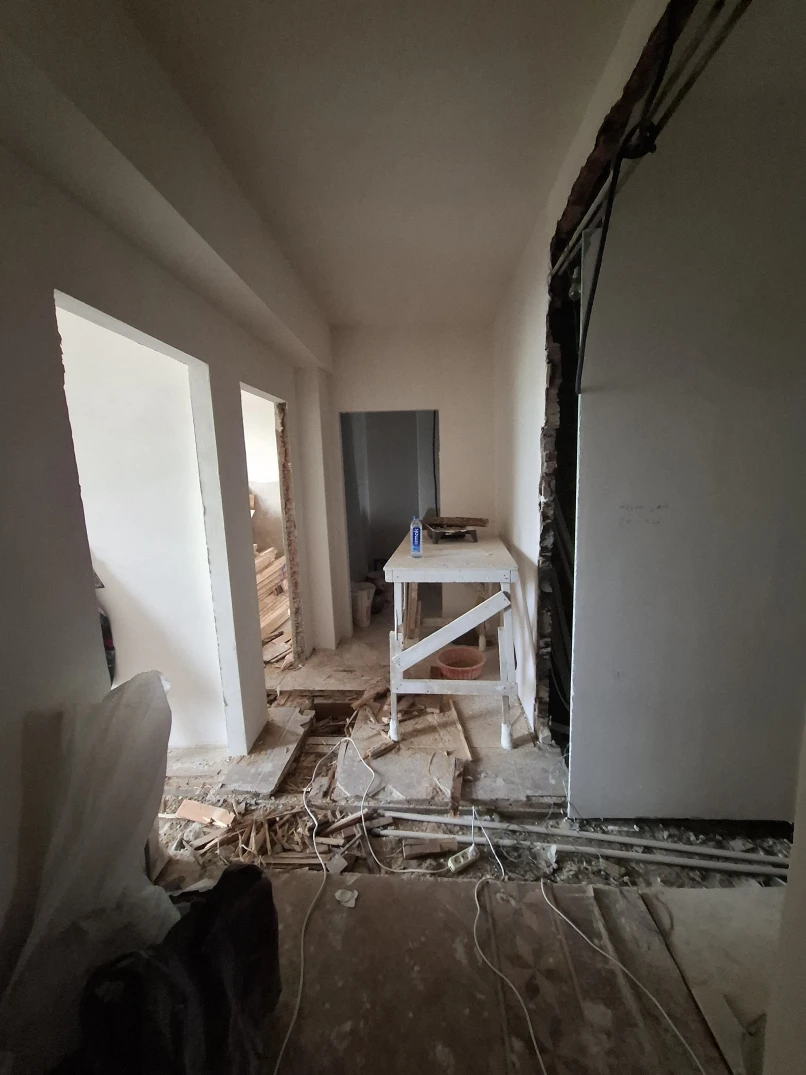 İcarə köhnə tikili 3 otaqlı 90 m²,  28 May m.-1