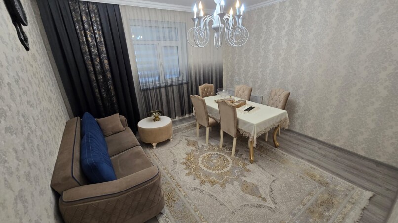 Satılır ev/villa 5 otaqlı 120 m²,  Bakıxanov-1