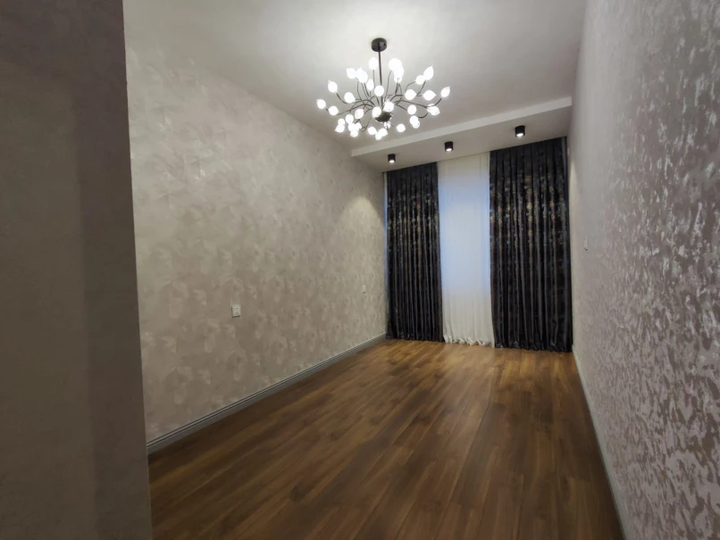 Satılır yeni tikili 3 otaqlı 90 m², İnşaatçılar m.-1