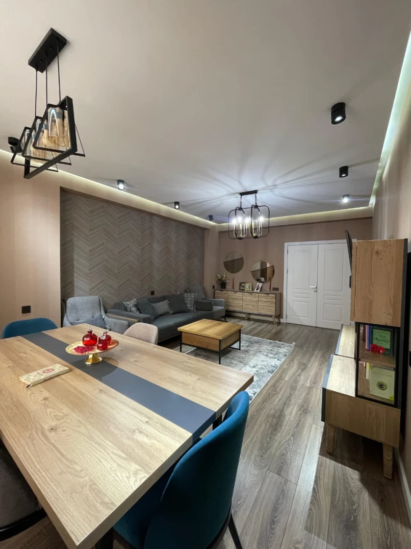 Satılır yeni tikili 3 otaqlı 131 m²,  Yeni Günəşli-1