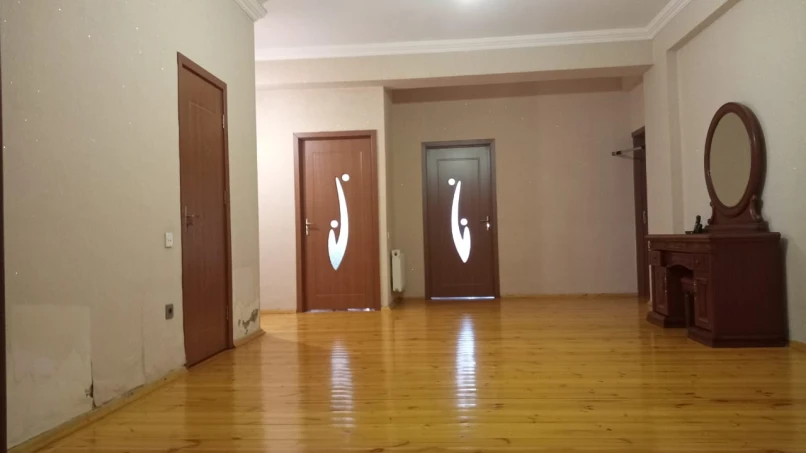 Satılır yeni tikili 3 otaqlı 150 m², Yeni Yasamal q.-1