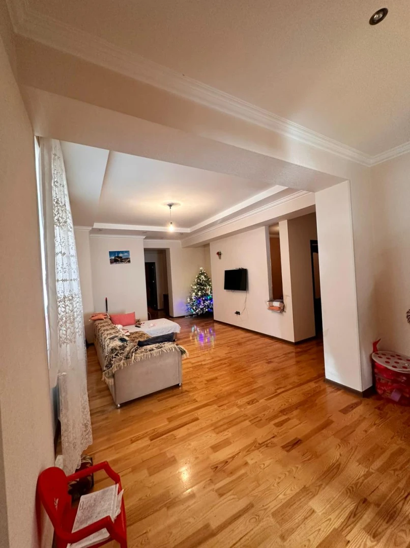 Satılır yeni tikili 3 otaqlı 102 m², İnşaatçılar m.-1