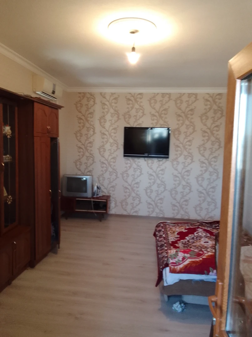 Satılır köhnə tikili 2 otaqlı 40 m², Avtovağzal m.-1